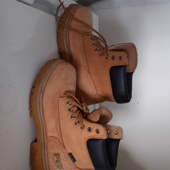 NEW TIMBERLAND Work Boots - Picture 3 of 3